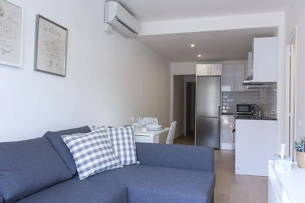Ferienwohnung Flateli Roger 6 Barcelona Spanien