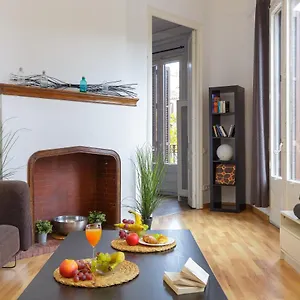 Key Plaza Universidad - Gran Via Appartamento